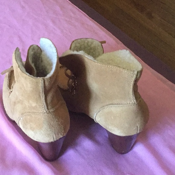 🌹Michael Kors booties - Picture 3 of 7